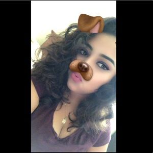 Meet your Posher, Evelin